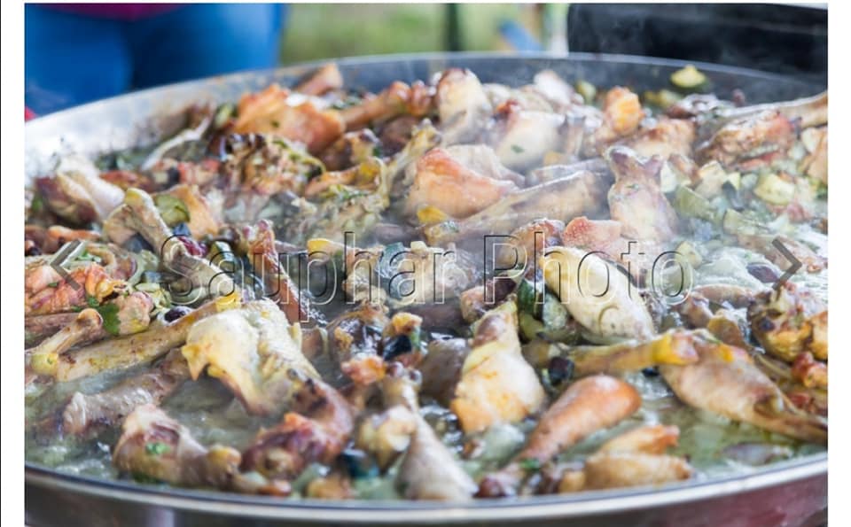 118880984_326718532002867_7016262297744049062_n colombo de poulet